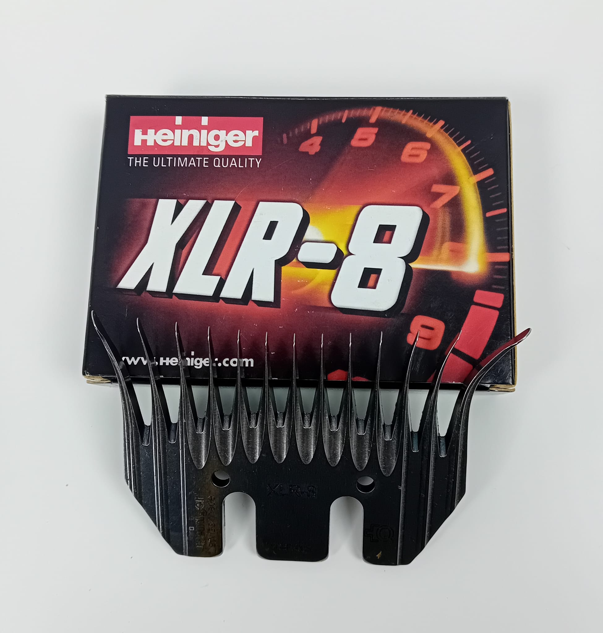 XLR8